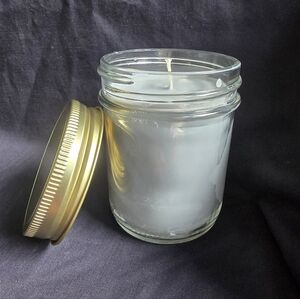 Hand Poured 8 oz. Soy Jar Candle in Midnight Delight Scent 🏝